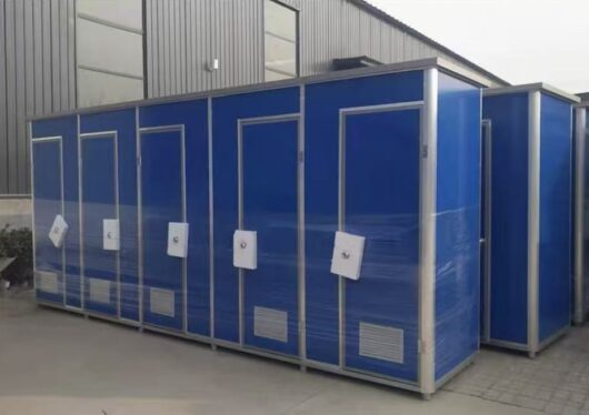 Модульный туалет с унитазом (5 кабинок), 50мм (ШанФэн, Китай)